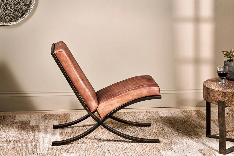 Sawara Ribbed Leather Lounger