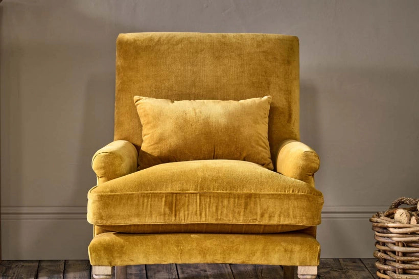 Rubii Velvet Armchair