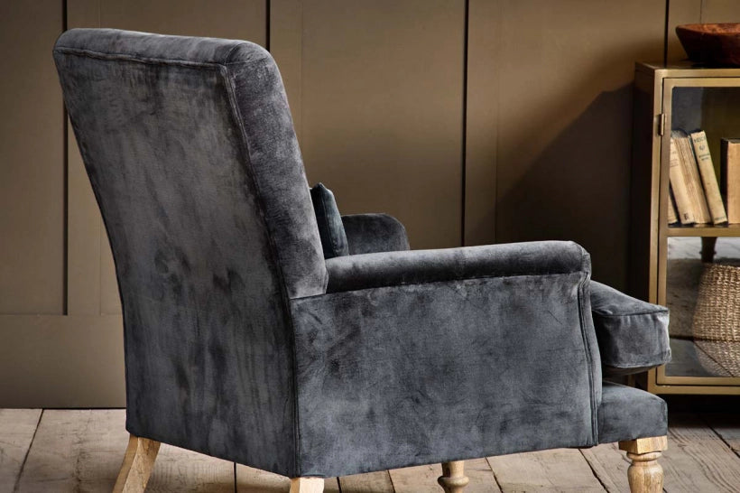 Rubii Velvet Armchair