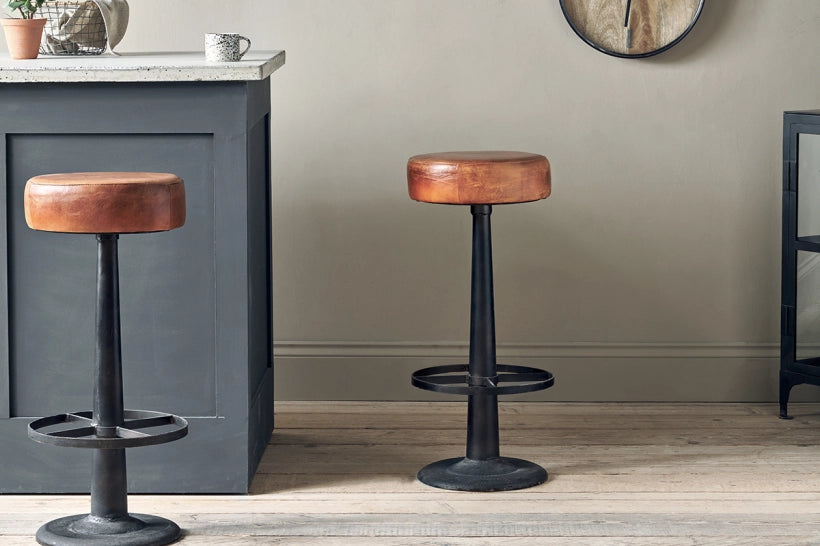 Sawara Leather Round Stool