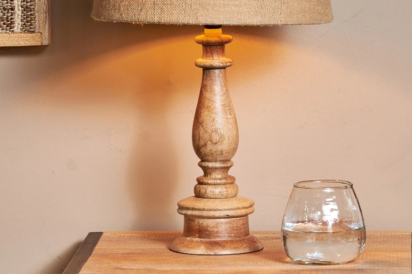 Illeh Mango Wood Lamp