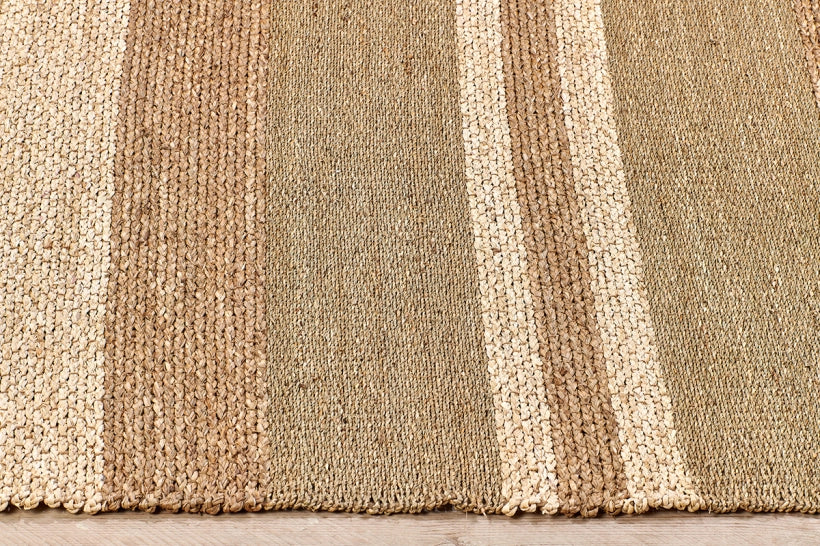 Serpia Seagrass, Water Hyacinth & Corn Husk Leaf Rug