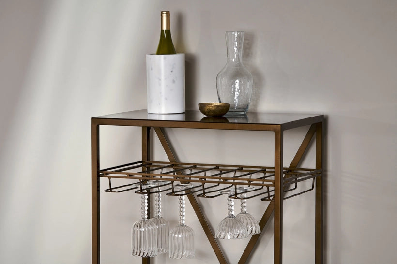 Prim Drinks Display Shelf