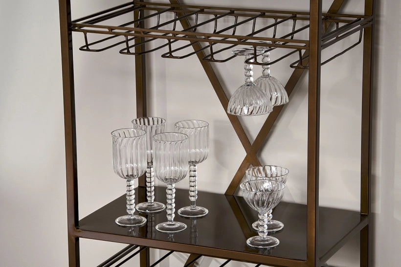 Prim Drinks Display Shelf